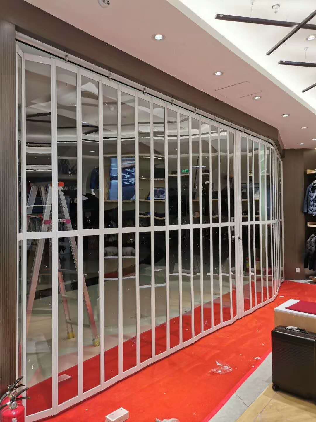 快速卷帘门的门体尺寸有哪些？？？