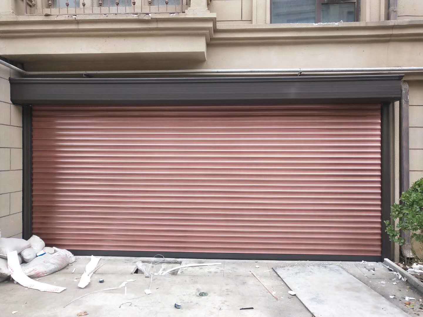 不锈钢卷帘门的保养应该注重些什么呢?