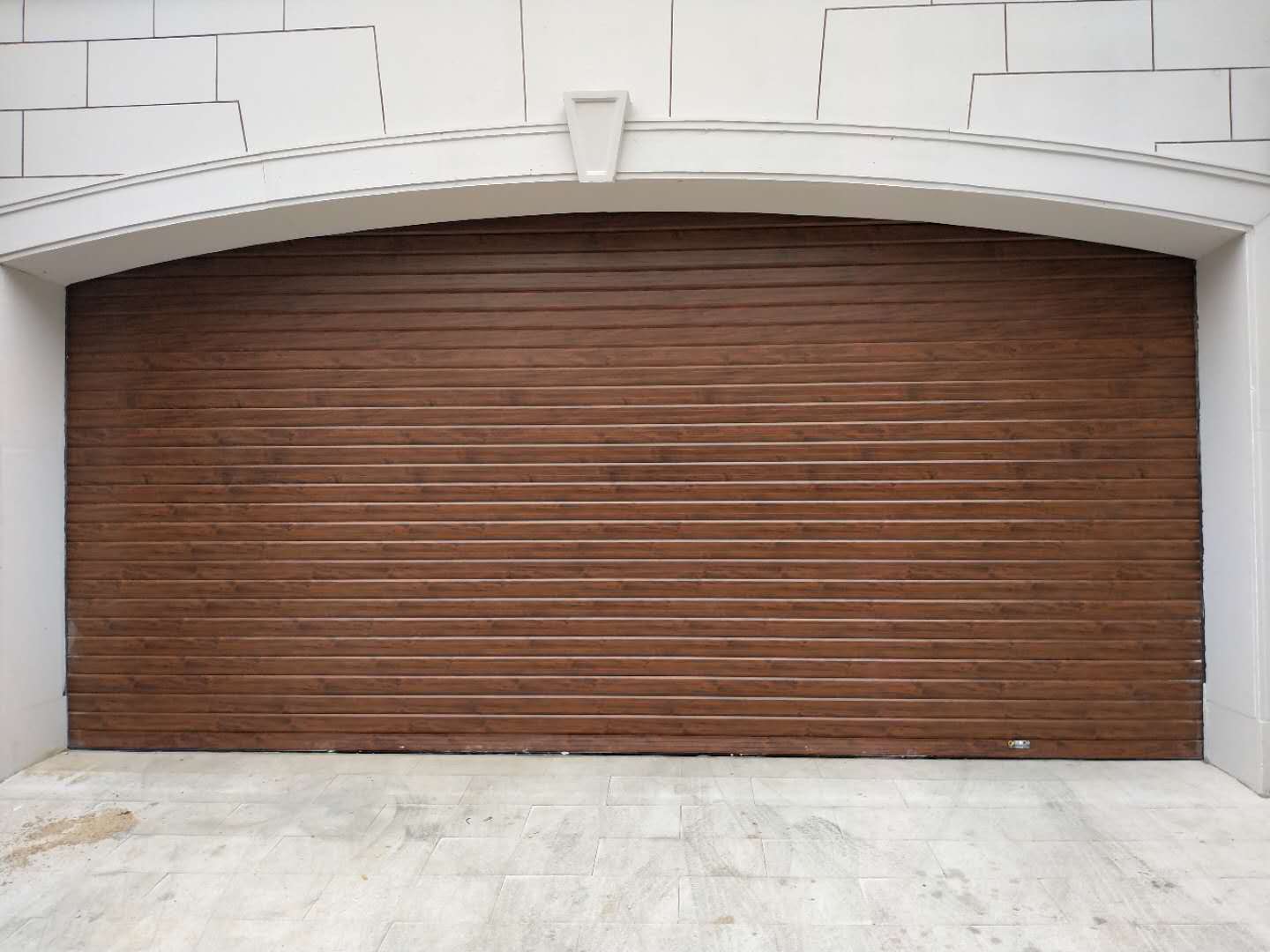 维修车库门是需要针对差别情形来做计划的